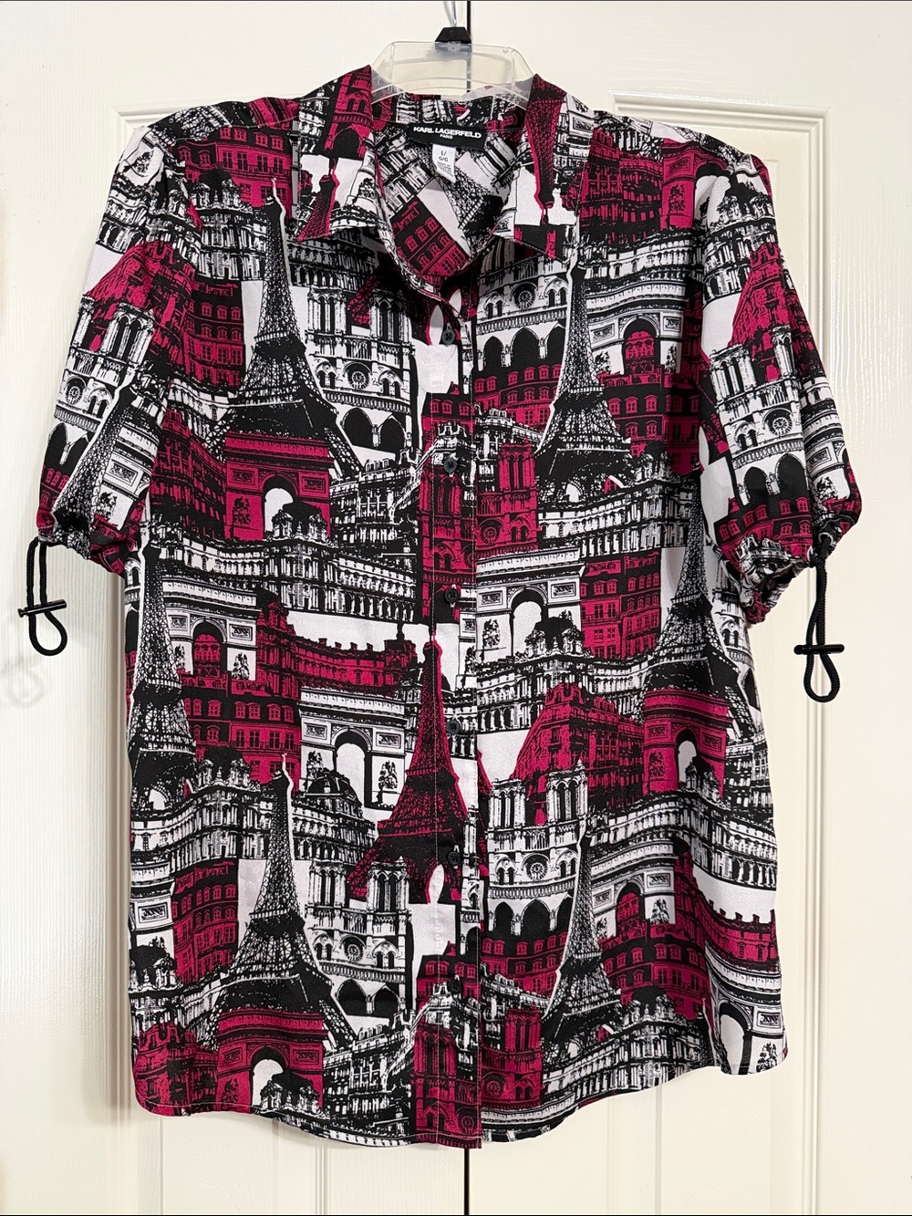 Karl Lagerfeld Size Large Black, White & Berry Paris Landmark Button-Up